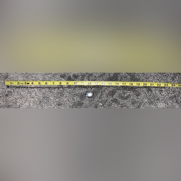 Hello Kitty Locket 100% Stainless Steel - Picture 4 of 4